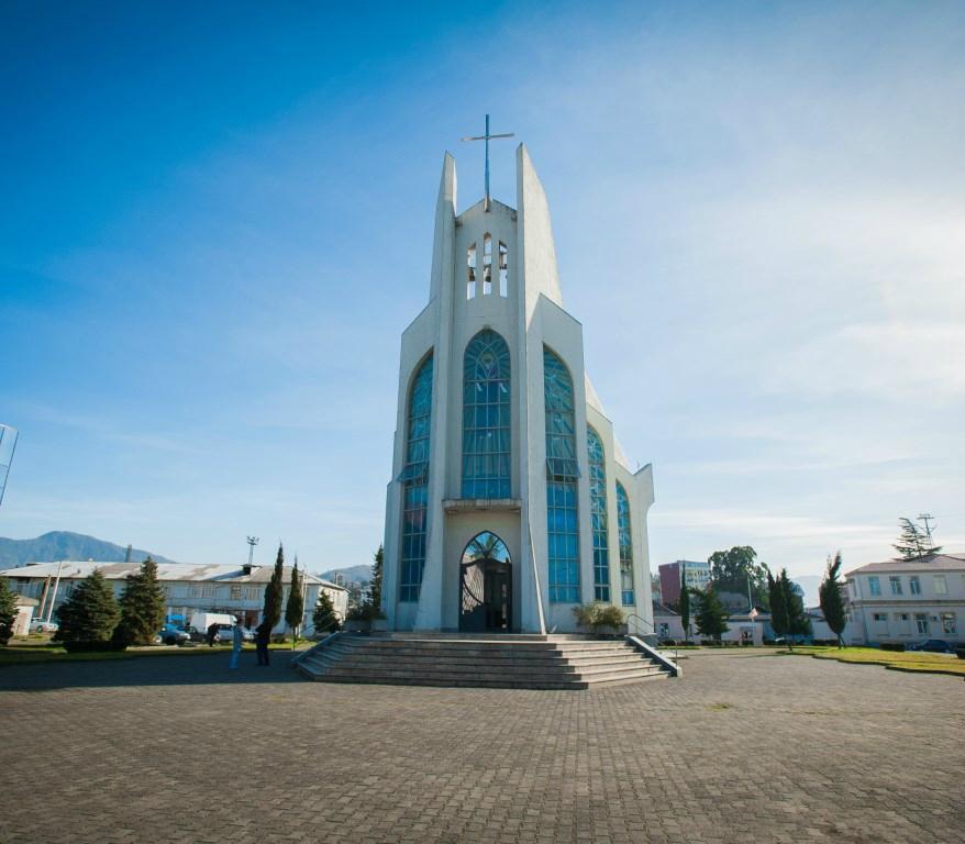 کلیسای مسیح مقدس در باتومی گرجستان